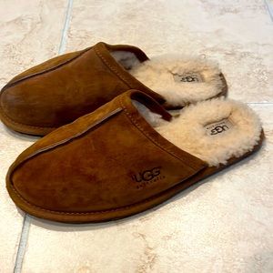 Men’s UGG slippers